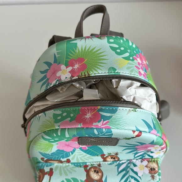 Loungefly Moana Backpack - Picture 6 of 6